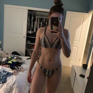 Ola Feroz reversible bikini